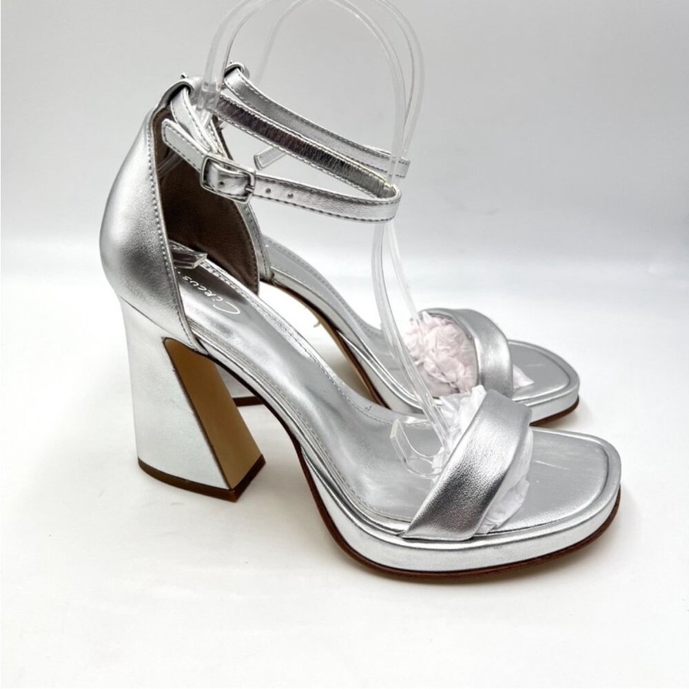 Circus By Sam Edelman Womens Size 8 Metallic Silver Chunky Heels Sandals Shoes